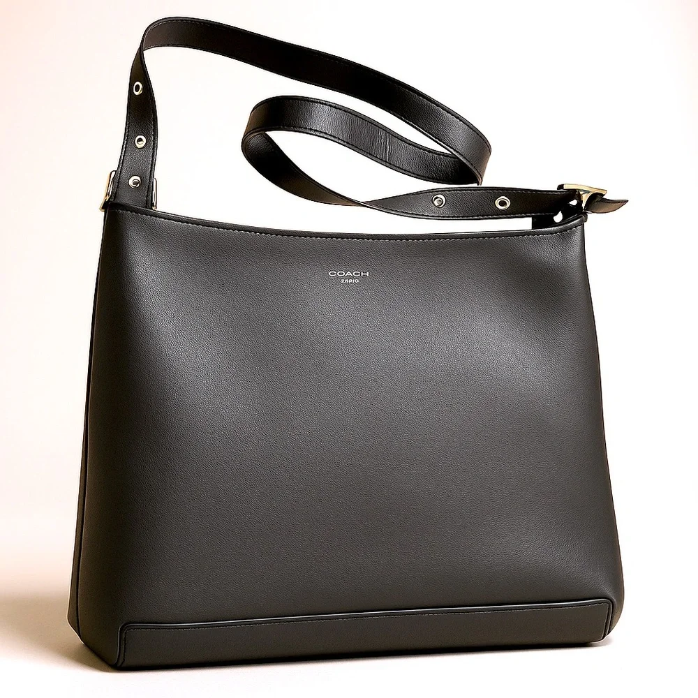 COACH Legacy Black Leather shoulder/crossbody bag